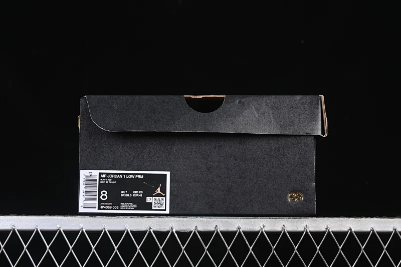 All categories Air Jordan Jordan series basketball shoes Air Jordan 1 Low Air Jordan 1 Low AJ1 Joe 1 patent leather black and red low-top cultural casual sneakers HV4089-006